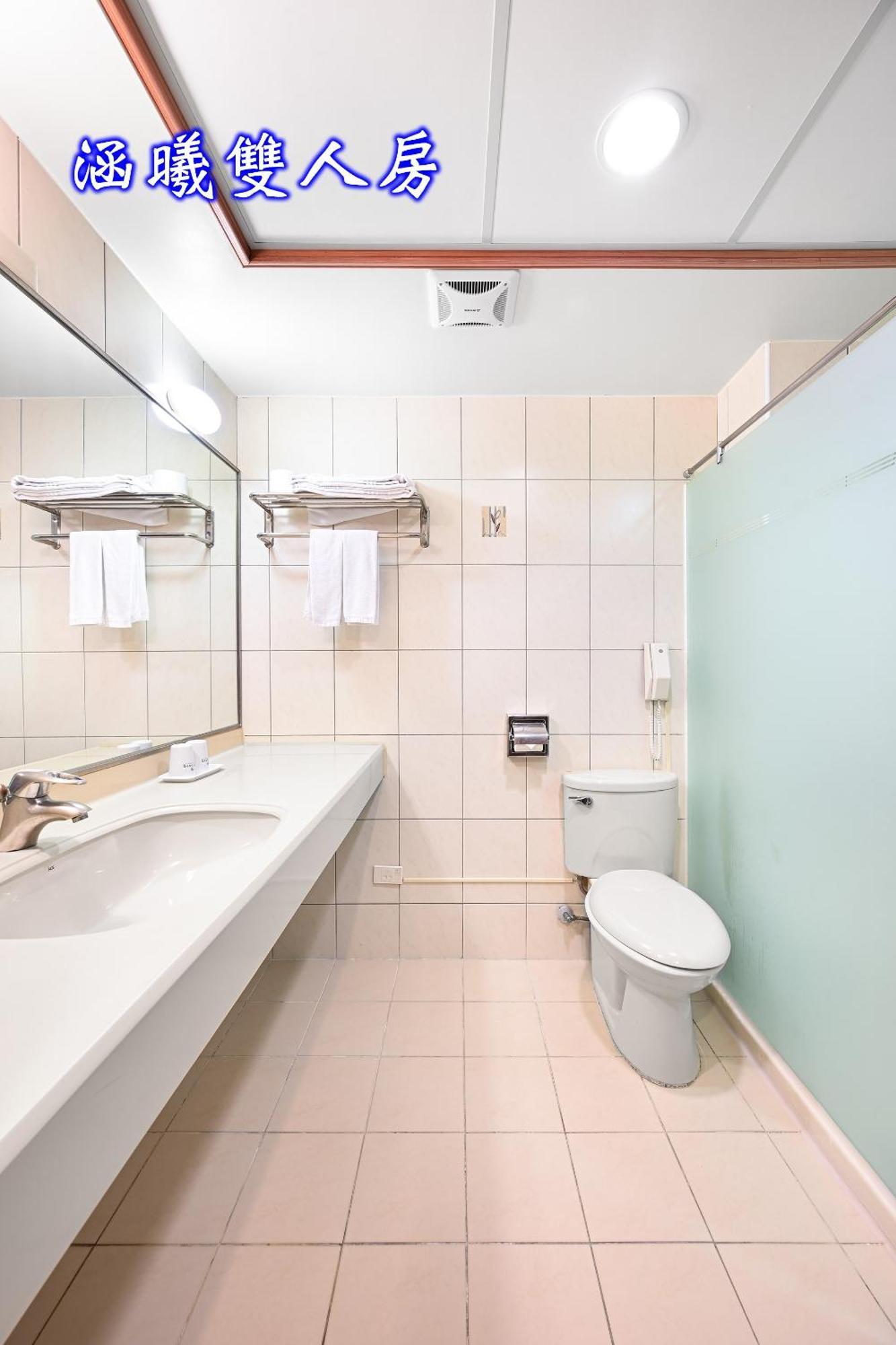 Sun Moon Lake Teachers' Hostel يوشيه المظهر الخارجي الصورة