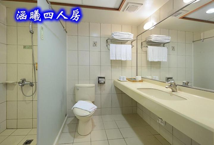 Sun Moon Lake Teachers' Hostel يوشيه المظهر الخارجي الصورة