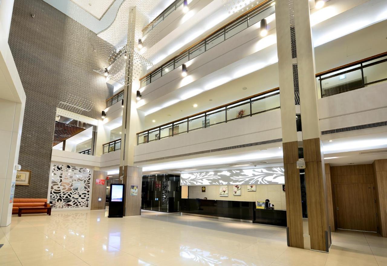Sun Moon Lake Teachers' Hostel يوشيه المظهر الخارجي الصورة
